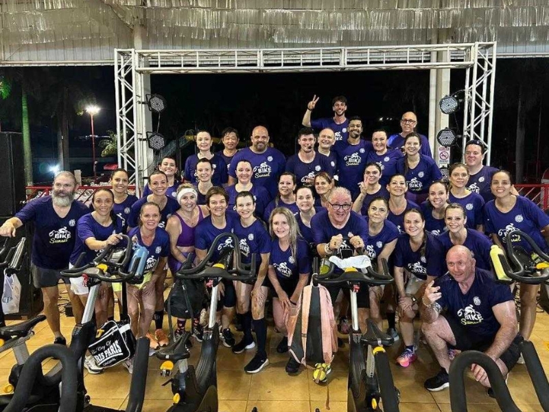 AAA realiza 6º Bike Sunset com grande participação dos alunos