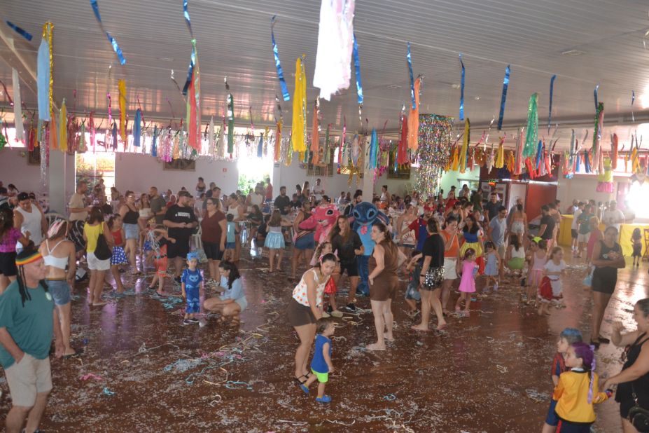 Carnaval - domingo - 15-02-2026